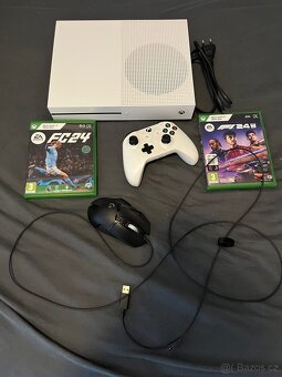 Xbox One S 512GB - 6