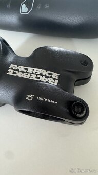 Prodám Race Face Aeffect 35 mm sundaný z nového kola - 6