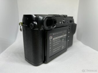 Fujifilm GFX 50R - 6