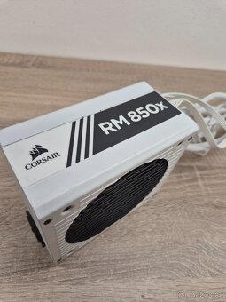 Zdroj Corsair RM850x White 850 W - 6