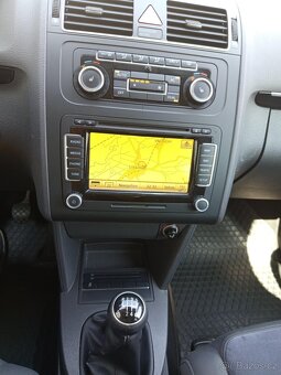 VW Touran 2,0 103kw - 6