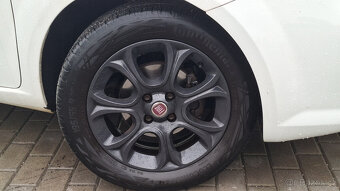 Fiat Punto 1.2 EVO - sport - 6