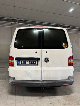 VW T5 transporter 2.5 TDi 96kw 2009 rok - 6