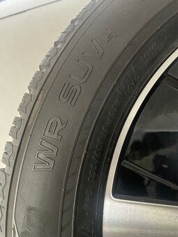 Original zimní Volvo XC60 r18 + 235/60/18 90% - 6