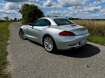 BMW Z4 Sdrive23i 150Kw 2010 TOP STAV - 6