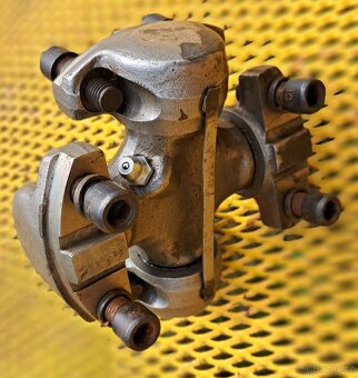 Křížky kardanu Škoda 1200-1203, Spartak, Octavie - 6