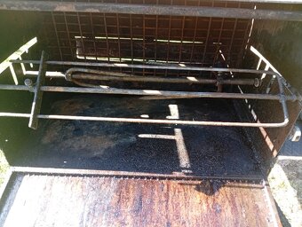 Gril na kýtu, sele, kuřata. - 6