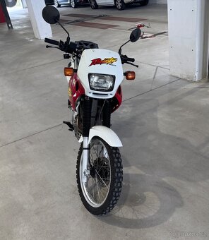 Honda NX 650 Dominator - 6