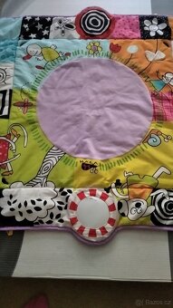 NOVÁ PĚKNÁ DĚTSKÁ VELMI TEPLÁ VESTA ZA POLOVINU.VELIKOST 140 - 6