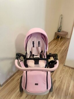Růžový kočárek trojkombinace - 6