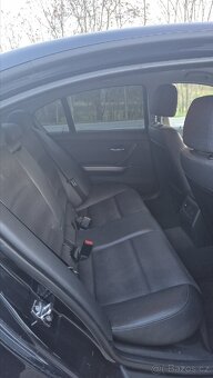 Bmw e90 320i - 6