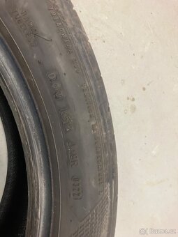 Good Year 255/45R20 - 6