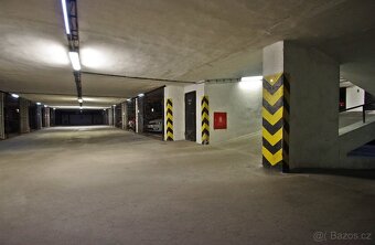 Prodám 2x garážové stání, 26 m2, Loosova, Brno-Lesná - 6