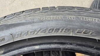 Letní pneu 245/40/19 Good Year Run Flat - 6