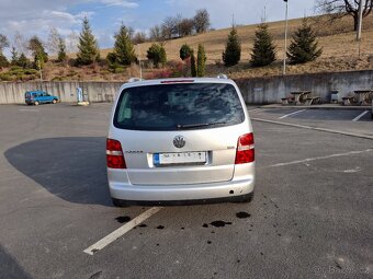 Volkswagen Touran 2.0 Tdi 100Kw - 6