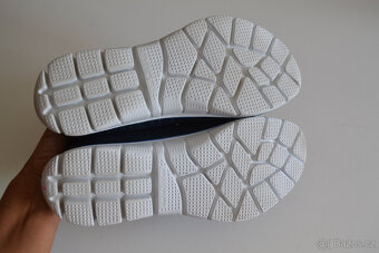 Skechers Relaxed fit nové boty vel. 38 - 6