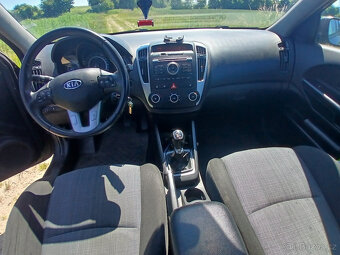 Kia Ceed 1,6 92 kw - 6