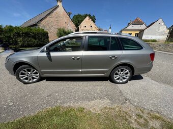 Škoda Superb combi - 6