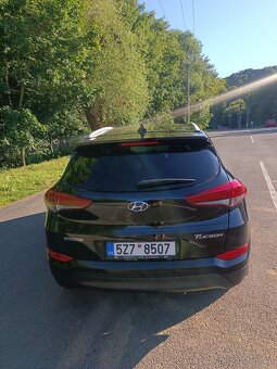 Hyundai Tucson 1.7crdi 85kw - 6