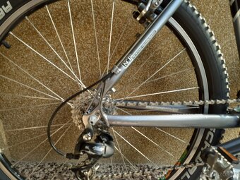 Horské kolo Mongoose PRO - 6