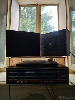 Retro gramo rádio, gramofon - 6