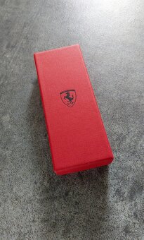 Originální kožená Ferrari klíčenka - 6