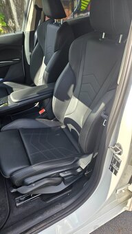 BMW 218d 110 kW 2022 HUD, ACC, Kamera 360°, STK 06/2026 - 6