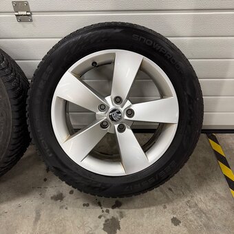 Zánovní zimní sada Karoq 225/55 r17 Nokian 7mm - 6