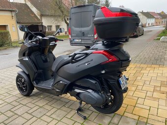 Peugeot Metropolis 400 - Black Edition Top - 6