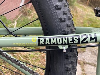 Dětské kolo 24, Commencal Ramones 24 od 130cm, Shimano Deore - 6