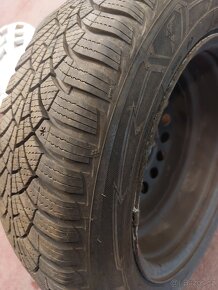 Sada zimních pneu 4 kusy včetně plechových disků - 6
