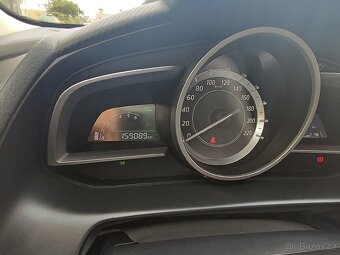 Mazda2 - 6