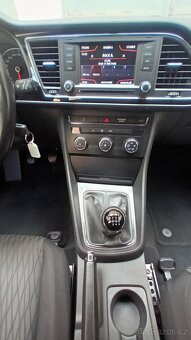 Seat Leon 1,4TSi 90kW STYLE - 6