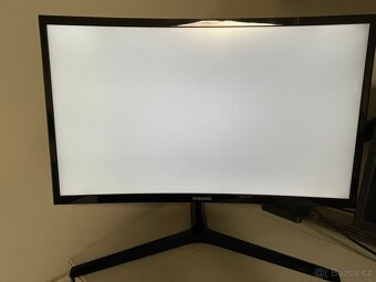 Samsung monitor C24RG50FQU - 6