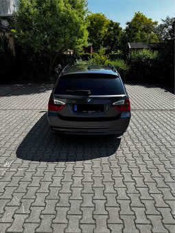 BMW E91, r.v. 2008 – po servisu, STK 1/26, alu 17” - 6