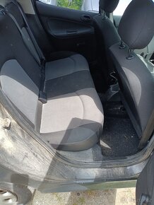 Peugeot 206 1,4i - 6