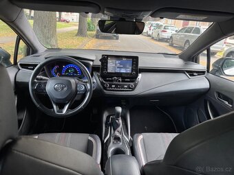 Toyota Corolla 1.8 hybrid GR Sport 09/2021 - 6