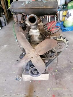 Motor Škoda 1202 - 6