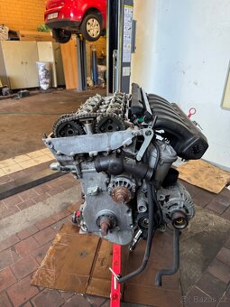 Prodám díly z motorů M50 NV/ M52B28/M54B30 - 6