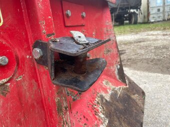 Naviják za traktor Tajfun 5T -krásný stav—kardan v ceně- - 6