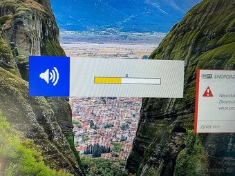 Přenosný Monitor 15palců - s akumulátorem - 6