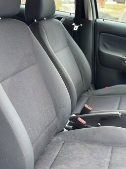 Octavie 1 1.9tdi 74kW 10/2010 - 6