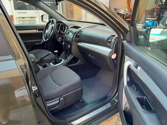 Kia Sorento 2,2 diesel , 4x4 - 6