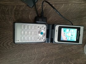 Prodám mobil Sony Ericsson - 6