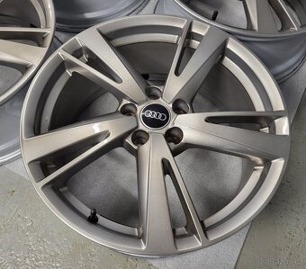 Originál 19" Audi A3 S3 RS3 5x112 VW Škoda - 6