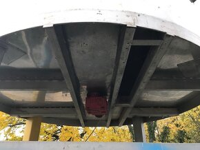 Nerezové silo s vybíráním a šnekovým dopravníkem - 6