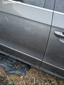 Pravé zadní dveře VW Passat B6 kombi LA7T - 6