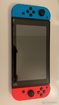 Nintendo Switch – skvělý stav + ochranné sklo + možnost hry - 6