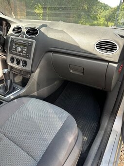 Ford Focus - 6