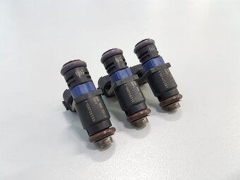 Vstřikovače 1,0 MPi Škoda Citigo 04E906031F - 6